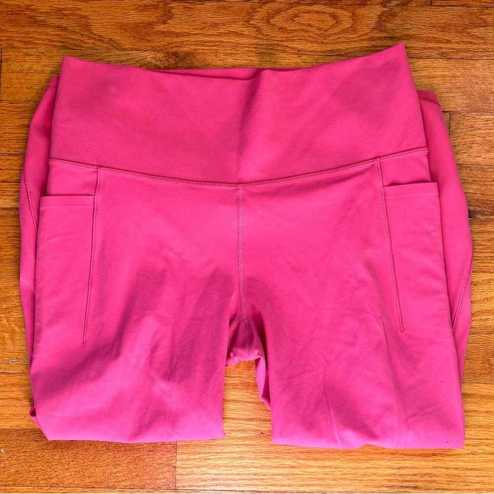 Athleta Salutation Stash Pocket ll 7/8 Tight Legging Hot Pink Women’s L